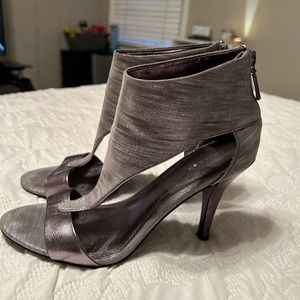 Grey heels